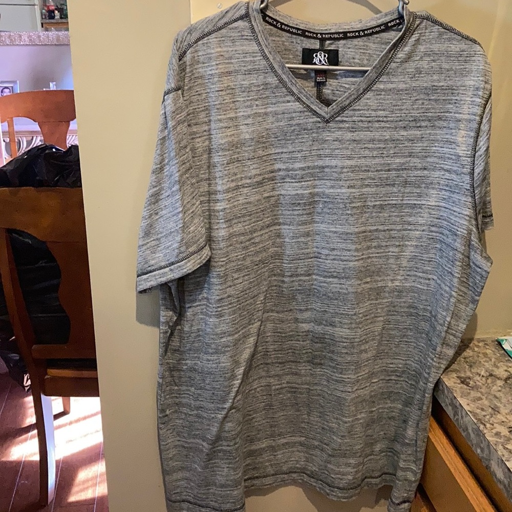 Men’s short sleeve shirt